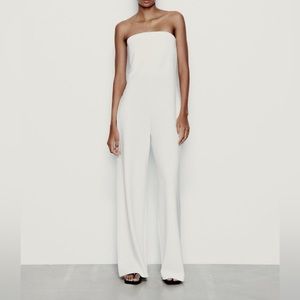 NWT ZARA Size M Strapless Jumpsuit in white